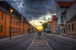 Obere Mühlenstrasse in Templin am Abend