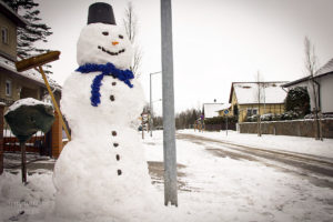 Wunderschöner Schneemann in der Schillerstrasse
