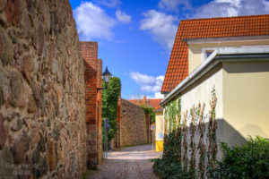 Stadtmauer Durchfahrt Puschkinstraße